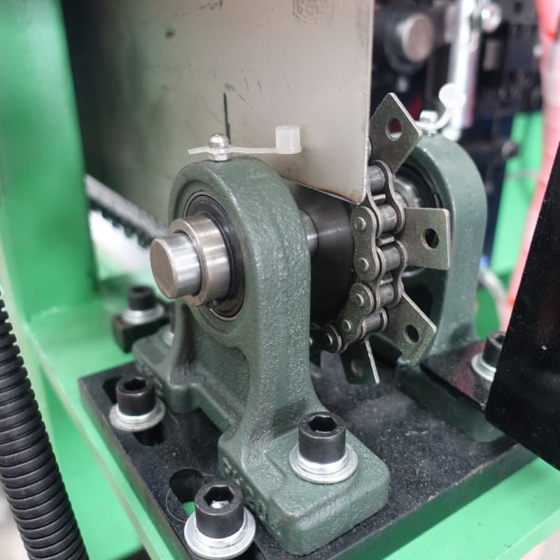 Mașină automată de alimentare după inspecție pentru contracție a tuburilor Mașină de sortare completă automată de verificare a alimentării pentru linia de producție a tuburilor de încălzire electrică